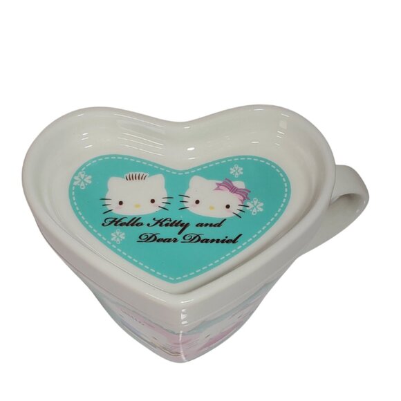 Vintage Sanrio Hello Kitty & Dear Daniel Valentine Heart Mugs with Lid/Dish 2011 - Picture 5 of 15
